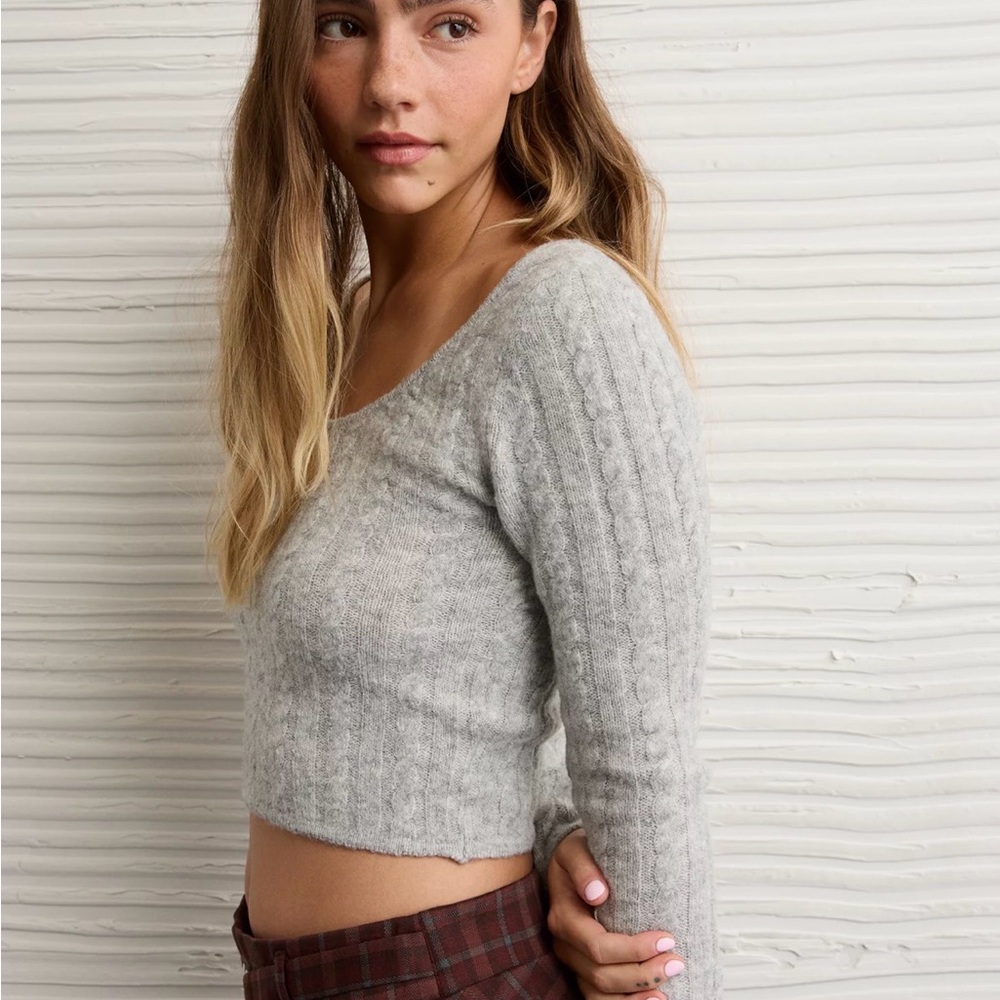 American Eagle Outfitters Oh So Soft Crop Scoop Sweater